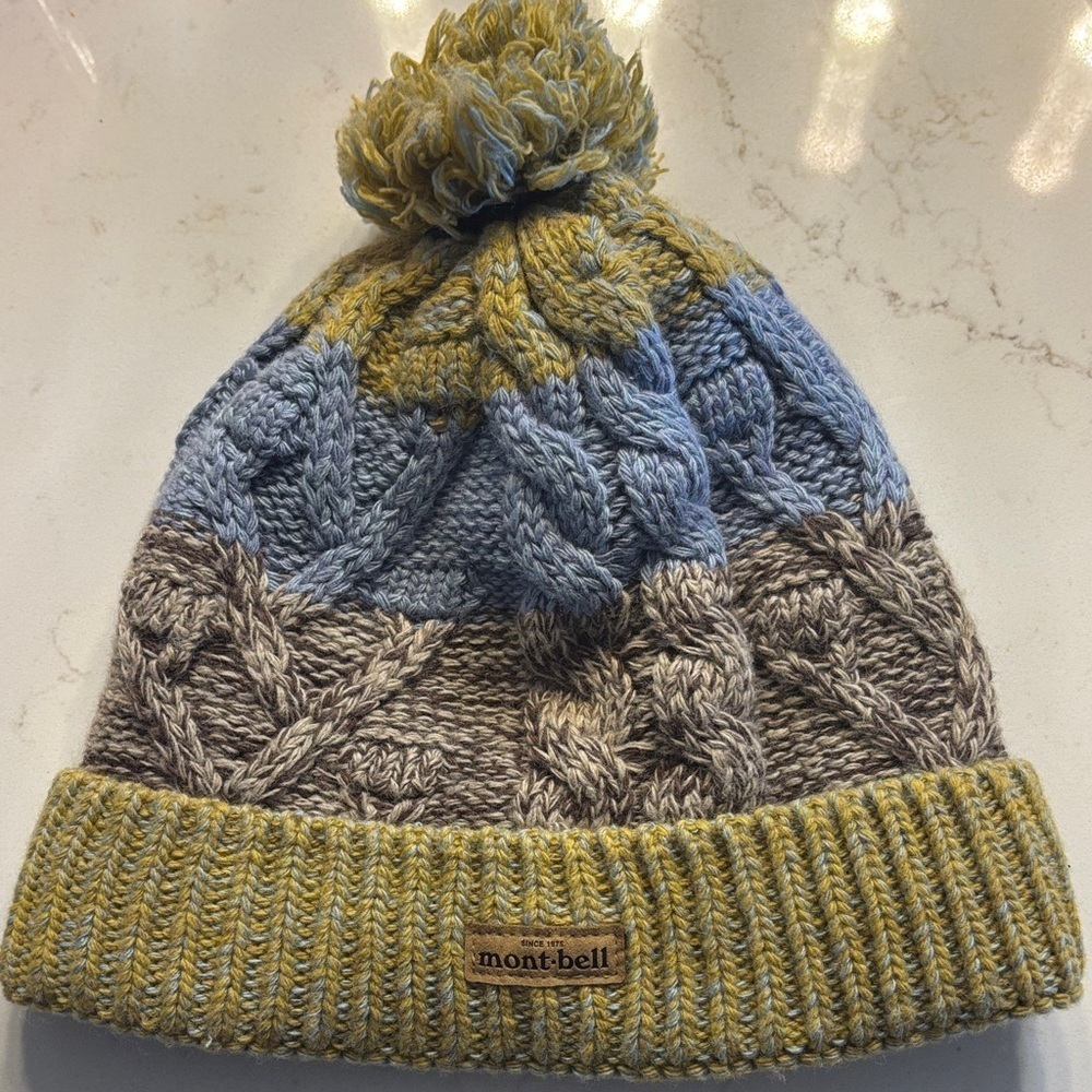 Women's Pom-Pom Knit Hat - Blue, Gray, Yellow
